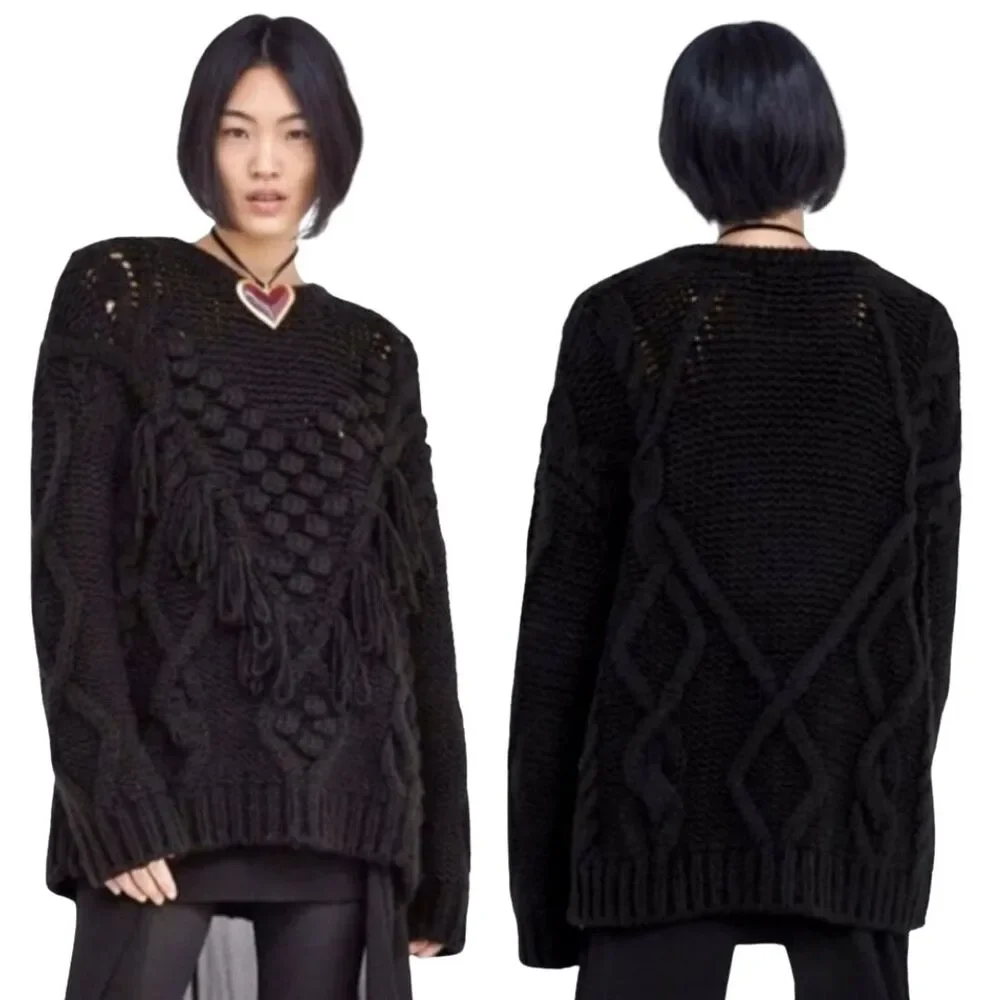Zara Knit Black Oversized Chunky Fringe Crewneck Pullover Pompom Sweater Size S
